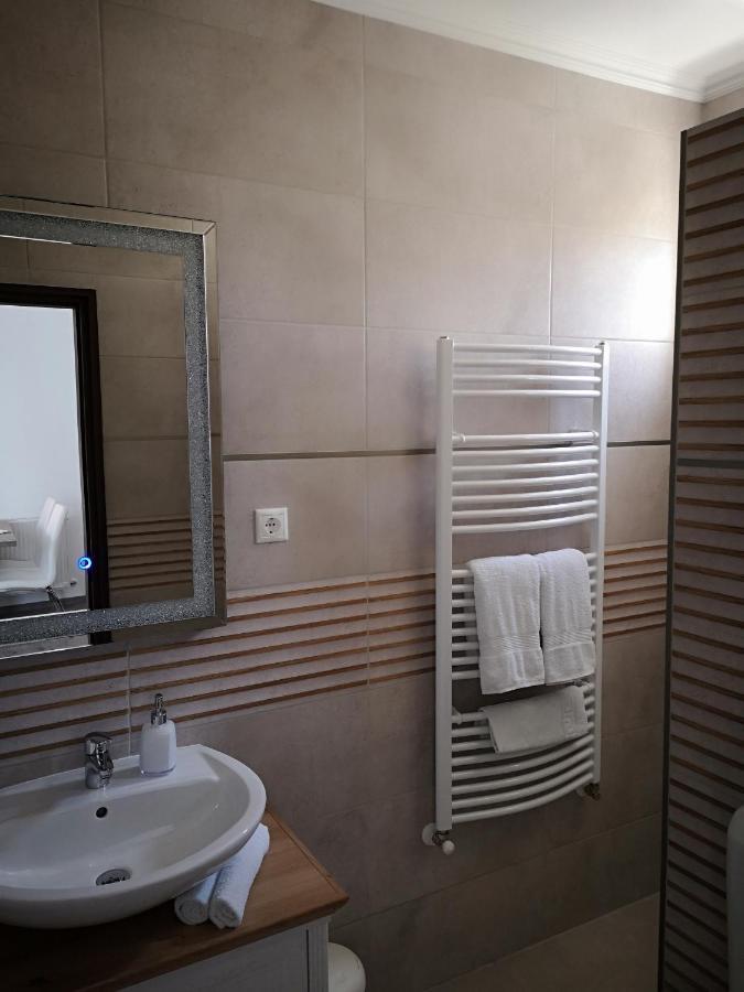 Szabo Vendeghaz Hotel Villany Ngoại thất bức ảnh
