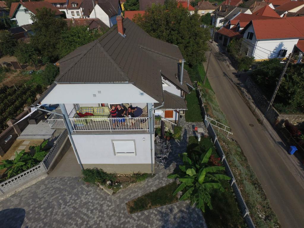 Szabo Vendeghaz Hotel Villany Ngoại thất bức ảnh