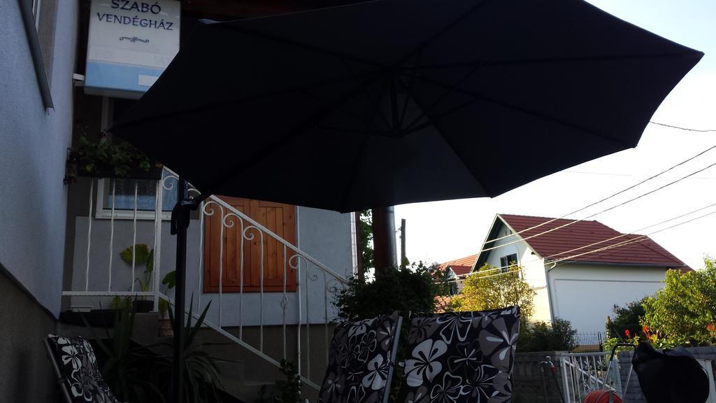 Szabo Vendeghaz Hotel Villany Ngoại thất bức ảnh