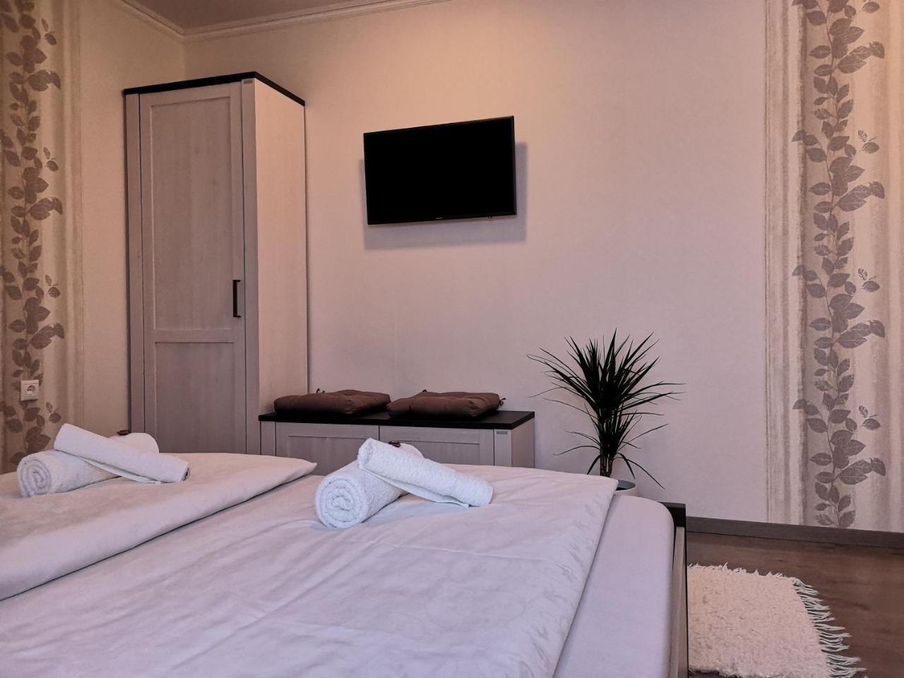 Szabo Vendeghaz Hotel Villany Ngoại thất bức ảnh